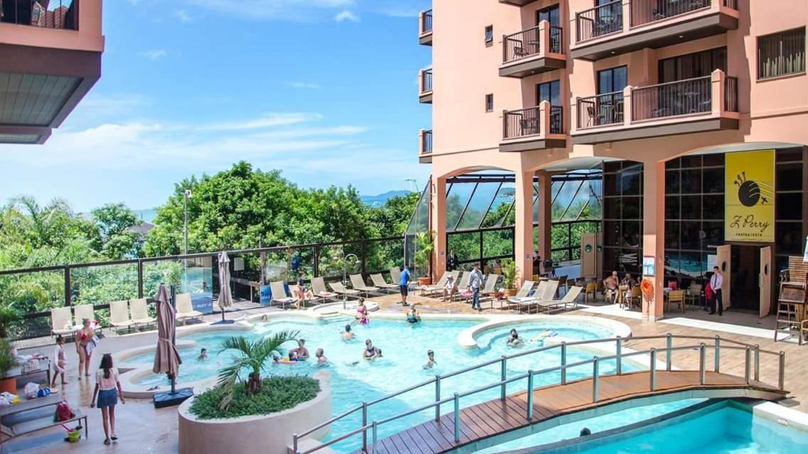 Apto Pes Na Areia Em Hotel Jurere Beach Jurere Internacional Florianópolis Eksteriør billede