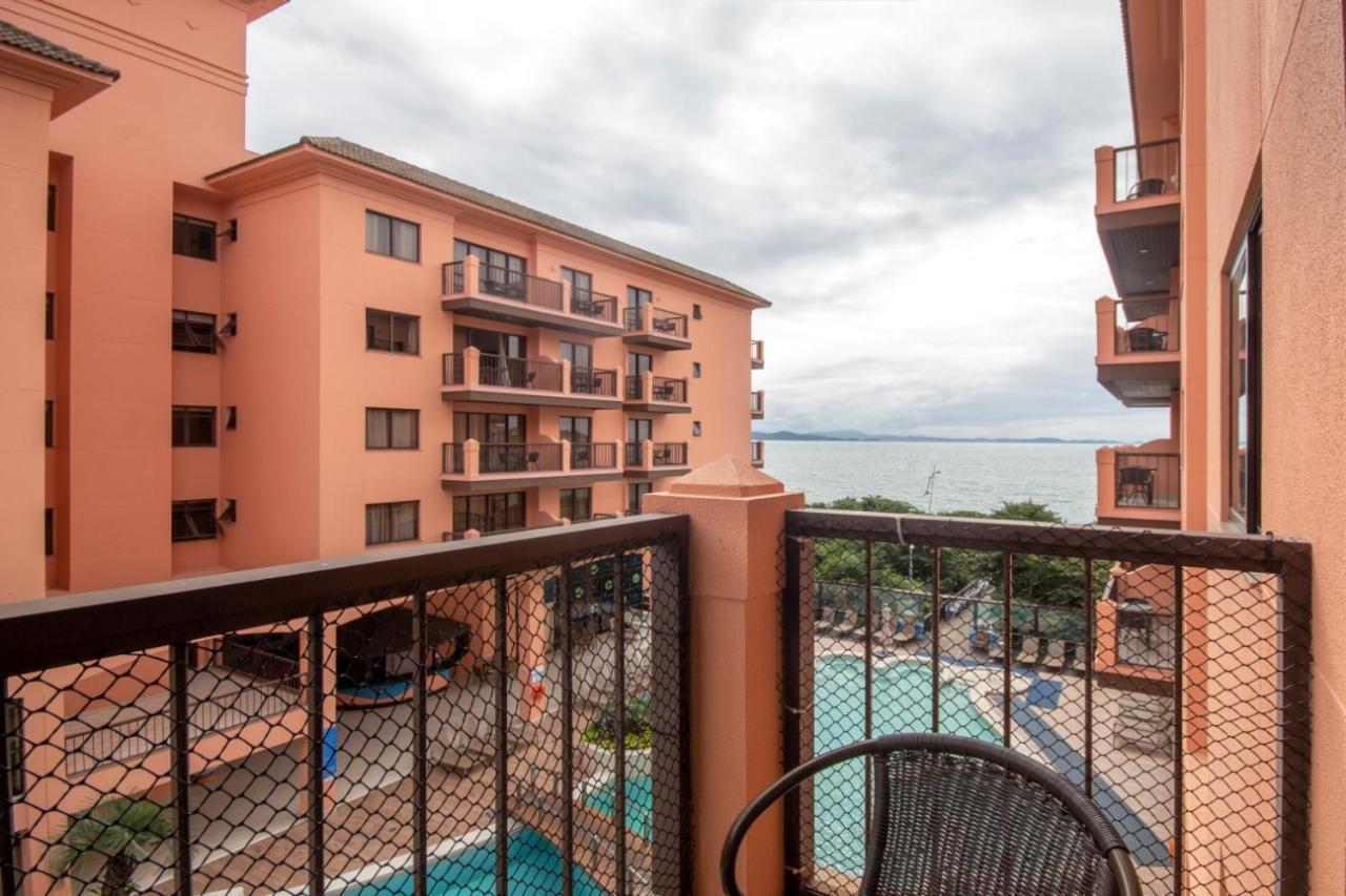 Apto Pes Na Areia Em Hotel Jurere Beach Jurere Internacional Florianópolis Eksteriør billede